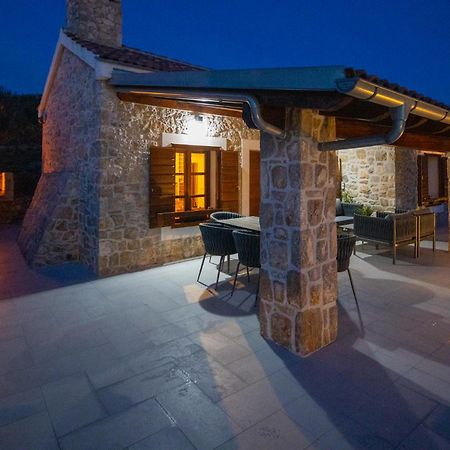 Holiday Home Svemir 德拉格 外观 照片