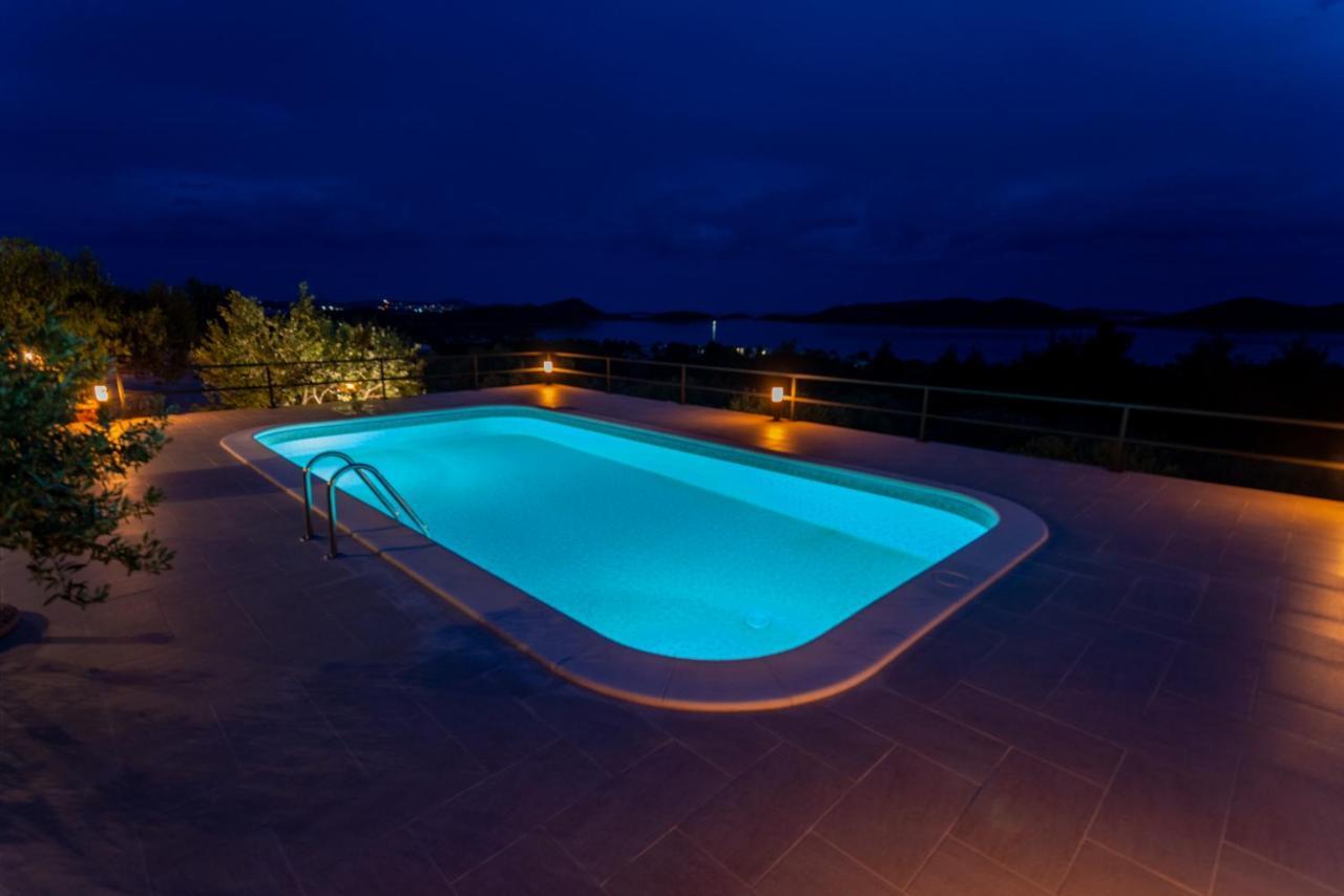 Holiday Home Svemir 德拉格 外观 照片