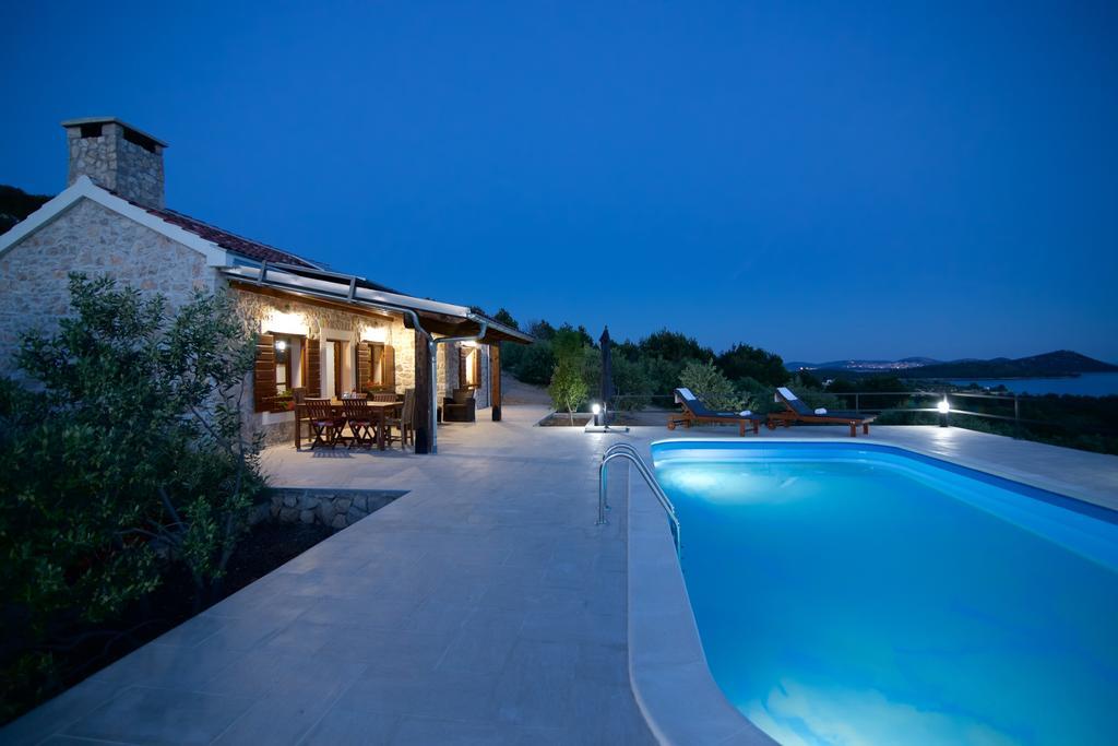 Holiday Home Svemir 德拉格 外观 照片